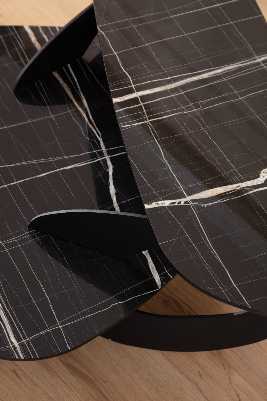 Solid Orta Sehpa Siyah